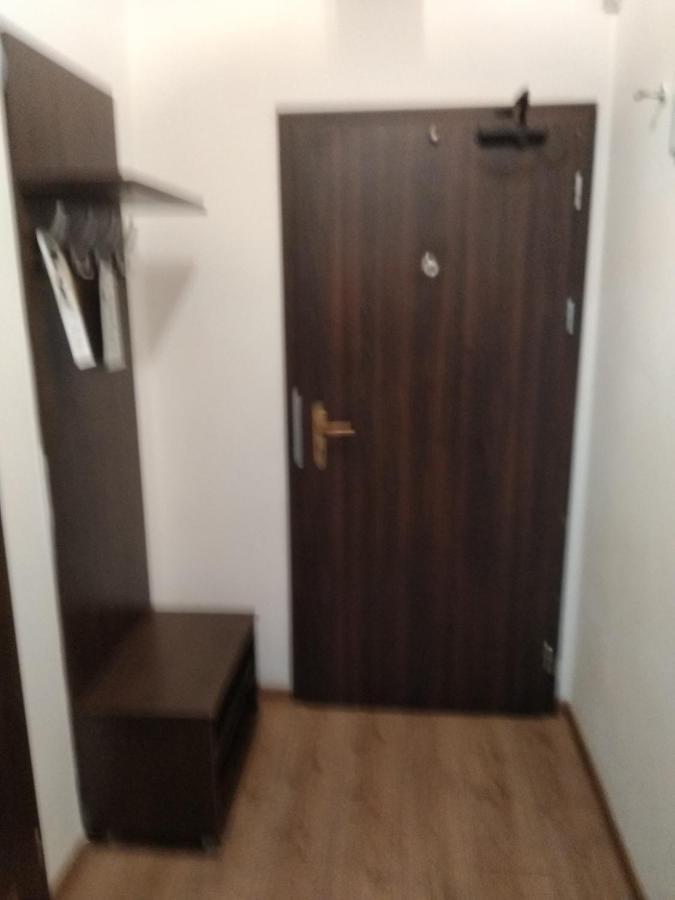 Bešeňová Apartman Fialkaアパートホテル エクステリア 写真